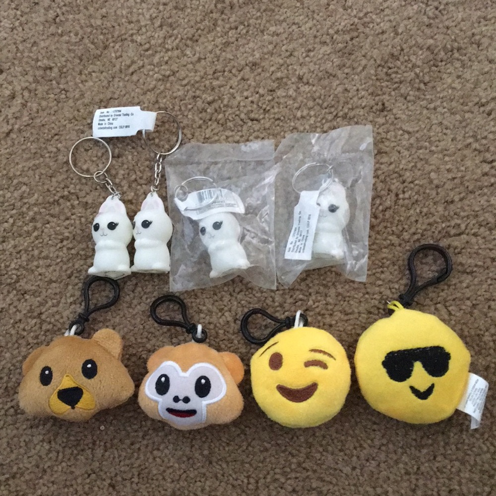 Keychains (Lot of 8)